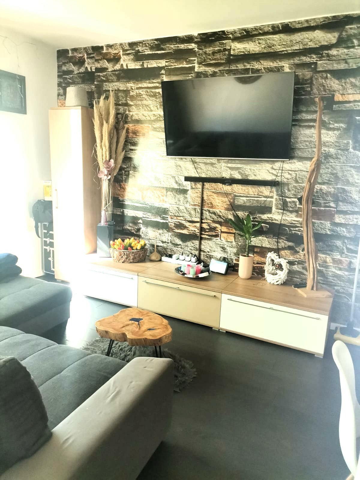 Sanierte 3 Zimmer Etagenwohnung mit Einbauküche mit attraktiver Renditeperspektive in Dortmund 