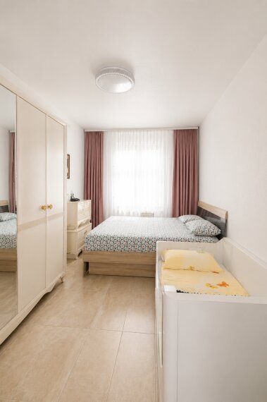 1.OG Schlafzimmer