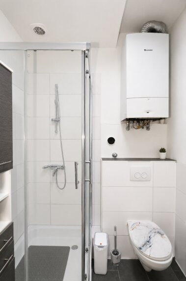Haus 16 2.OG Badezimmer